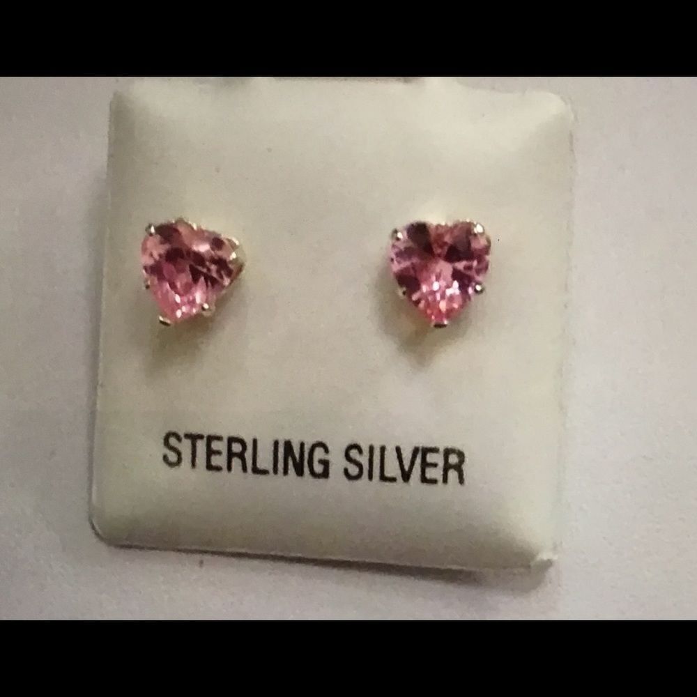 1 Ct. Heart Lab Pink Sapphire Stud Earrings 925